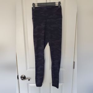 ColorfulKoala Camo Leggings